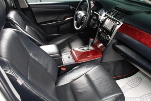 Седан Toyota Camry 2013 года, 1699000 рублей, Сургут