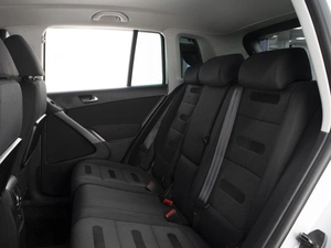 Внедорожник Volkswagen Tiguan 2009 года, 985000 рублей, Омск