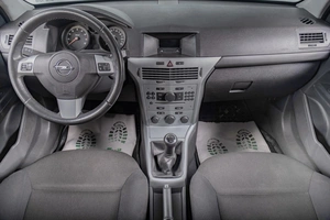 Универсал Opel Astra 2010 года, 639000 рублей, Томск