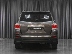 Внедорожник Toyota Highlander 2012 года, 2139000 рублей, Тюмень