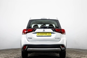Внедорожник Mitsubishi Outlander 2017 года, 1959000 рублей, Пермь