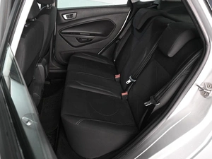 Седан Ford Fiesta 2015 года, 950000 рублей, Ростов-на-Дону