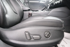 Седан Audi A3 2019 года, 2099000 рублей, Красноярск