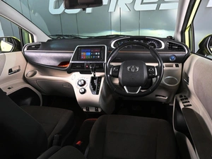 Минивэн Toyota Sienta 2017 года, 1249000 рублей, Ростов-на-Дону