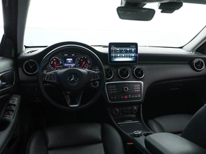Внедорожник Mercedes-benz GLA-класс 2017 года, 2477077 рублей, Москва