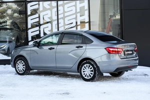 Седан ВАЗ (LADA) Vesta 2020 года, 1030000 рублей, Ульяновск