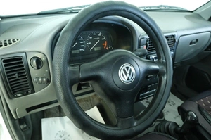 Фургон Volkswagen Caddy 2002 года, 559000 рублей, Омск