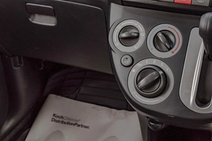 Хетчбэк Daihatsu Mira 2017 года, 549000 рублей, Челябинск