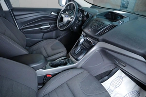 Внедорожник Ford Kuga 2016 года, 1349000 рублей, Тюмень