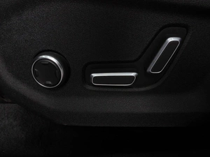 Внедорожник Geely Monjaro 2024 года, 3765000 рублей, Красный Пахарь