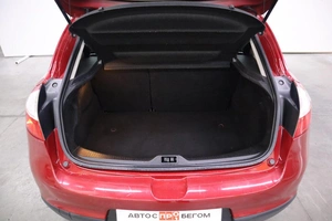 Хэтчбек Renault Megane 2012 года, 890000 рублей, Брянск