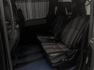 Минивэн Toyota Noah 2019 года, 2150000 рублей, Красноярск