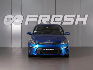 Седан Kia Rio 2018 года, 1449000 рублей, Красный Пахарь