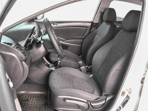 Седан Hyundai Solaris 2014 года, 1120000 рублей, Аксай