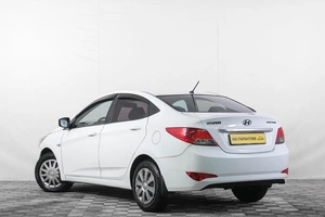 Седан Hyundai Solaris 2014 года, 699000 рублей, Кемерово