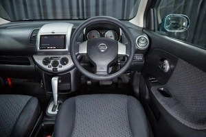 Хетчбэк Nissan Note 2012 года, 649000 рублей, Красноярск