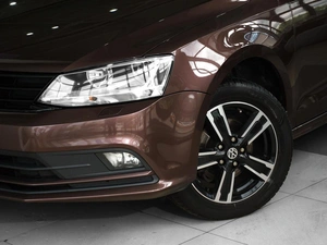Седан Volkswagen Jetta 2018 года, 1248000 рублей, Тверь