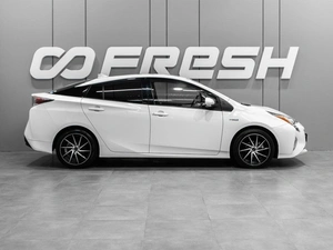 Лифтбек Toyota Prius 2016 года, 1735000 рублей, Тюмень