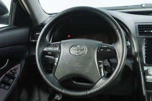 Седан Toyota Camry 2006 года, 1099000 рублей, Новосибирск