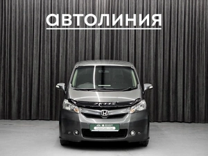 Минивэн Honda Freed 2011 года, 920000 рублей, Красноярск