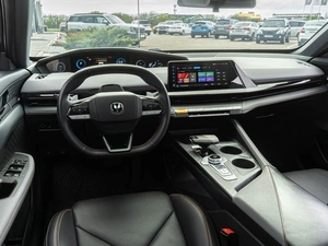 Лифтбек Changan UNI-V 2023 года, 2350000 рублей, Краснодар