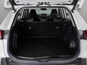 Внедорожник Toyota RAV4 2021 года, 3399000 рублей, Тюмень