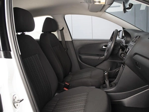 Седан Volkswagen Polo 2018 года, 1140000 рублей, Омск