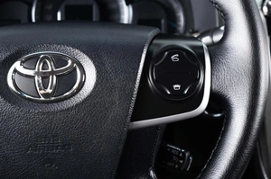 Седан Toyota Camry 2013 года, 1929000 рублей, Пермь