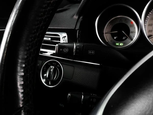 Седан Mercedes-benz E-класс 2013 года, 1749000 рублей, Тюмень