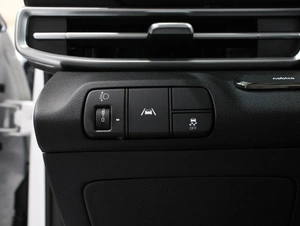 Седан Hyundai Avante 2020 года, 1690000 рублей, Омск