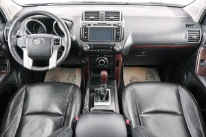 Внедорожник Toyota Land Cruiser Prado 2015 года, 4199000 рублей, Красноярск