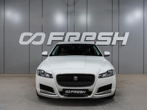 Седан Jaguar XF 2016 года, 1999999 рублей, Воронеж