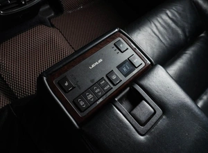 Седан Lexus ES 2013 года, 1799000 рублей, Воронеж