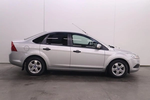 Седан Ford Focus 2011 года, 750000 рублей, Брянск