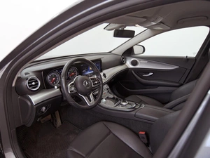 Седан Mercedes-benz E-класс 2019 года, 2999000 рублей, Орёл