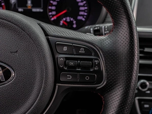 Седан Kia Optima 2016 года, 2090000 рублей, Краснодар