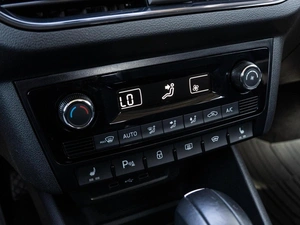 Лифтбек Volkswagen Polo 2021 года, 1890000 рублей, Краснодар