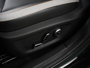 Лифтбек Changan UNI-V 2024 года, 2499000 рублей, Воронеж