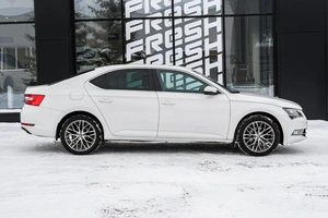 Лифтбек Skoda Superb 2017 года, 1820000 рублей, Ульяновск