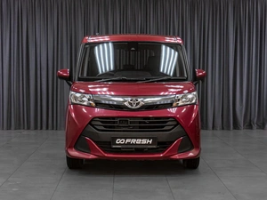Хетчбэк Toyota Tank 2017 года, 866000 рублей, Тюмень