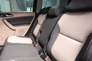 Внедорожник Skoda Yeti 2012 года, 999000 рублей, Новосибирск