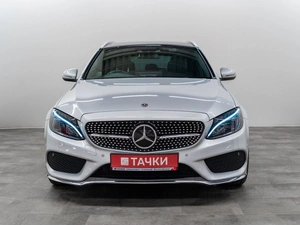 Универсал Mercedes-benz C-класс 2018 года, 2000000 рублей, Красноярск