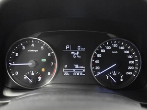 Седан Hyundai Elantra 2017 года, 1399900 рублей, Казань