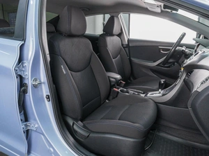 Седан Hyundai Elantra 2011 года, 1149000 рублей, Сургут
