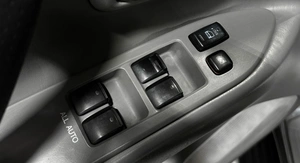 Внедорожник Toyota Land Cruiser 2006 года, 2387000 рублей, Красноярск