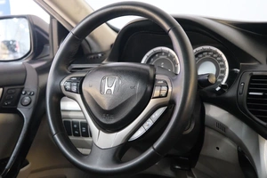 Седан Honda Accord 2008 года, 1099000 рублей, Омск