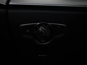 Седан Mercedes-benz E-класс 2016 года, 2238196 рублей, Москва