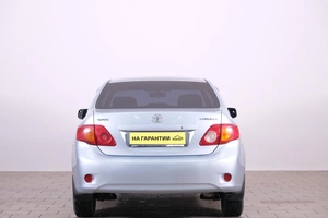 Седан Toyota Corolla 2008 года, 929000 рублей, Омск