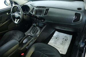Внедорожник Kia Sportage 2011 года, 1499000 рублей, Омск