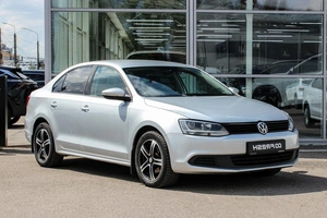Седан Volkswagen Jetta 2013 года, 850000 рублей, Ярославль